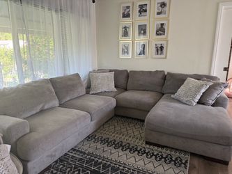 Large Gray Fabric U-Shaped Sectional Sofa