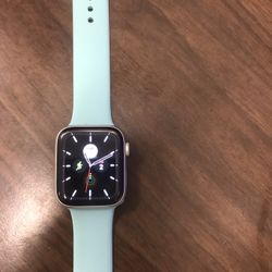 Series 5 Apple Watch 44mm 