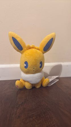 Eevee Plushie 