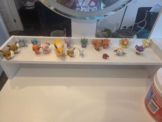 Pokémon figures