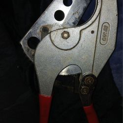 Pasco One Hand Unique Ratcheting System For 2 Inch Pipe