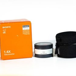 Sony E mount Telephoto Lens 1.4x Extender Brand New