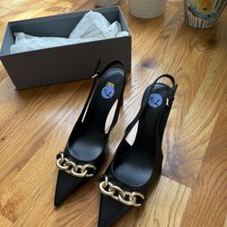 Zara Women’s Black Shoes Size 7.5 