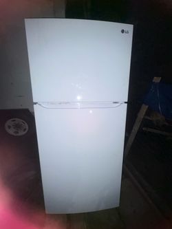 refrigerator LG