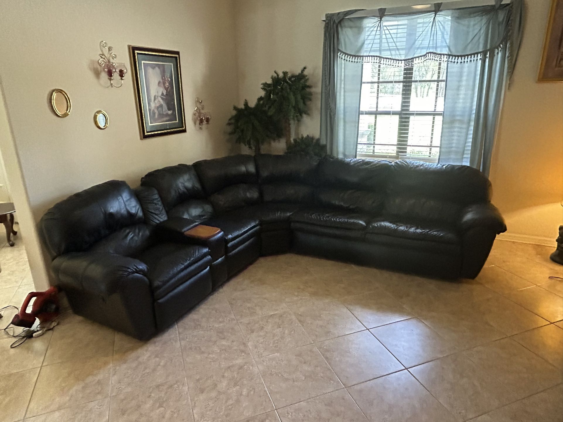 Sectional Black Twin Recliner Sofa With Sleeper
