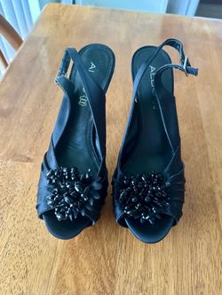 Women’s shoes