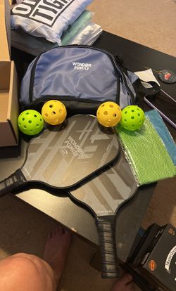 Pickleball Paddle Set