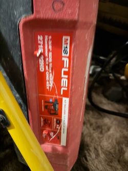1’’ 3/4 SDS MILWAUKEE ROTARY MAX HAMMER DRILL