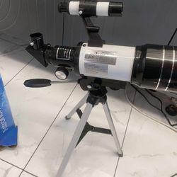 Share The F30070M Telescope for Kids