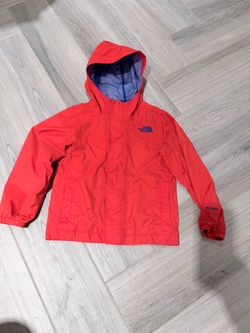 The North Face boys windbreaker size 5