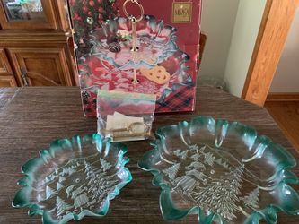 Mikasa 2-tier holiday cookie stand