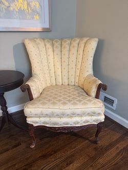 French Louis XV Chairs (set of 2)