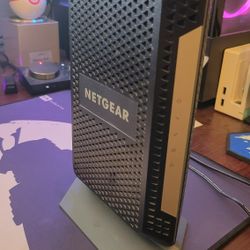 Netgear Nighthawk Docsis 3.1 Internet Modem 