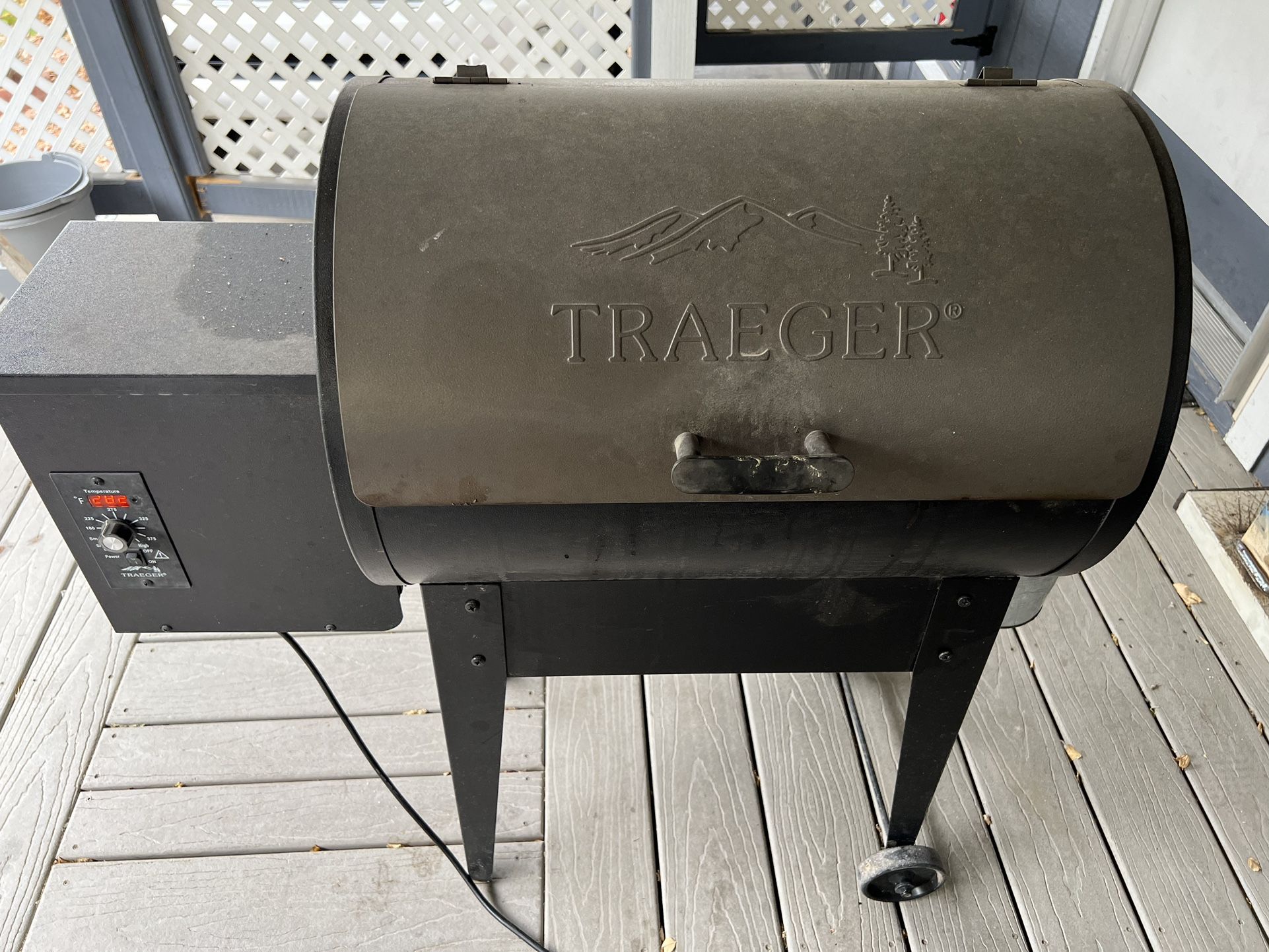 Traeger Grill Smoker