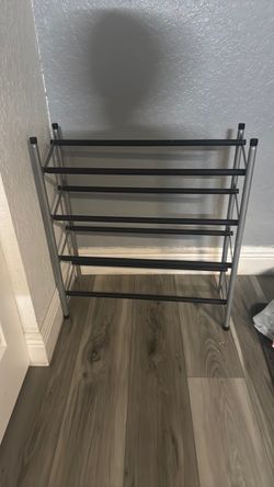 Shoe rack