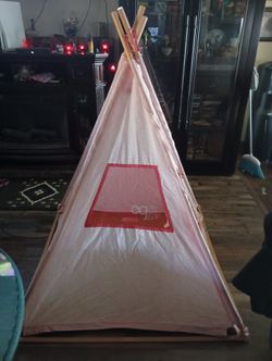 Girls Play Tent With Lights Inside