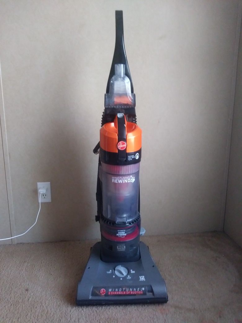 Hoover Wind Tunnel 2 Vaccum Cleaner