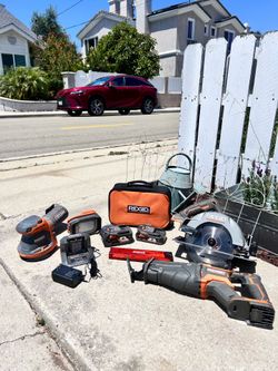 RIDGID 18V Cordless Tool Bundle – Circular Saw, Sawzall, Batteries + More