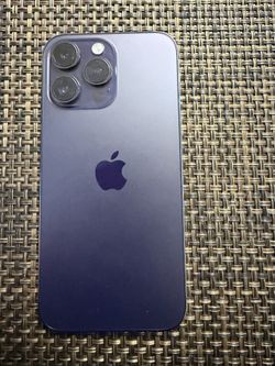 iPhone 14 Pro Max