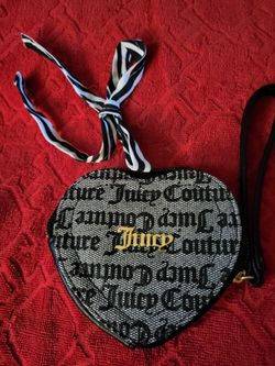 Women's Black & Gray Heart Shape Wristlet By Juicy Coture