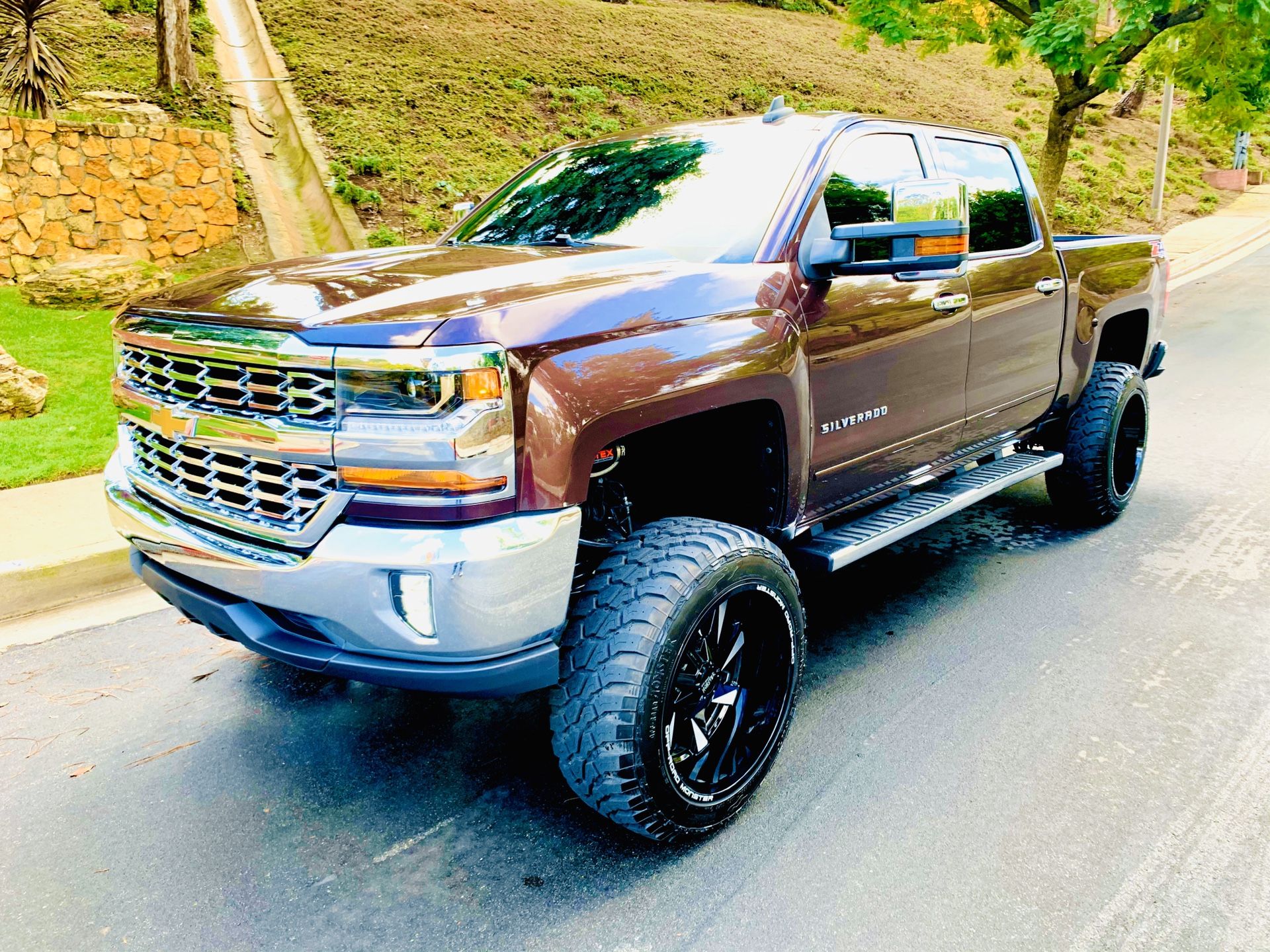 2016' CHEVY SILVERADO CUSTOM