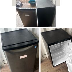 Black Mini Refrigerator Sale