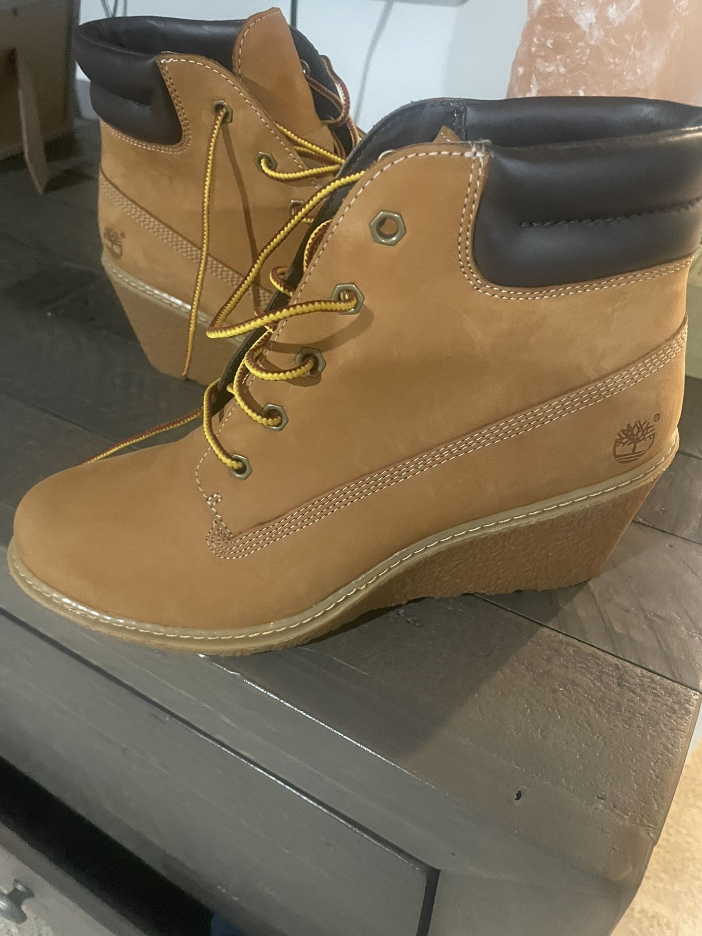 WOMENS TIMBERLAND BOOTS