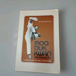 Moo Duk Kwan Tae Kwon Do Korean Art Of Self Defense Paperback Book