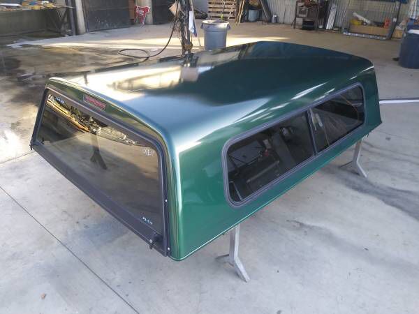 B3-014 Used Vista Camper Shell for Ford