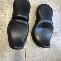 Harley Dyna Seats PENDING
