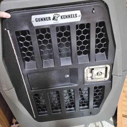 Large Gunner Kennel Dog~crate