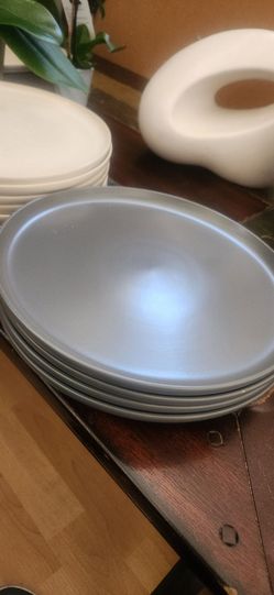 Dinner Plates (Crate & Barrel)