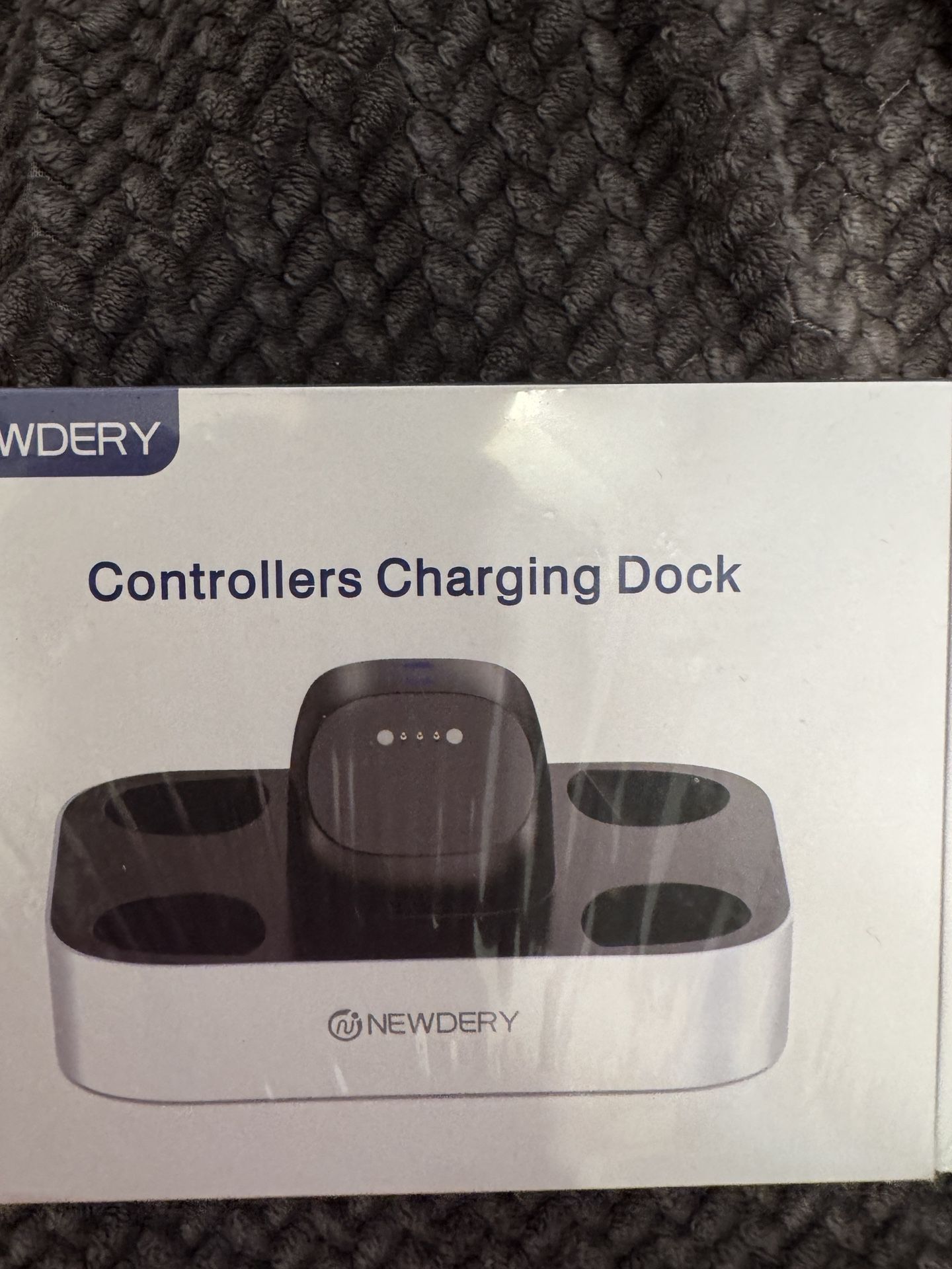 NEWDERY Controller Charger Station for Xbox, 2x1100mAh Rechargeable Battery Packs for Xbox One/Series X|S Controller, Fast Charging Dock with 4 Batter