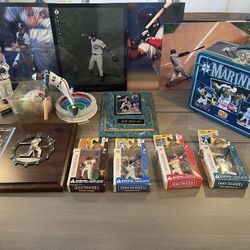 Baseball Memorabilia Lot From The ‘90s 