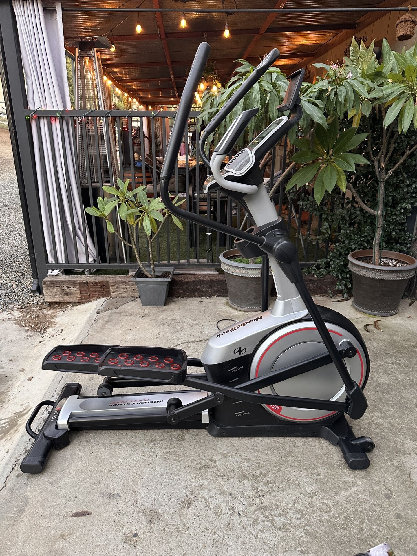 Nordic Track E9.5i Elliptical
