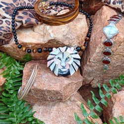 Lions Head Onyx-Tigers Eye-Mother Of Pearl 