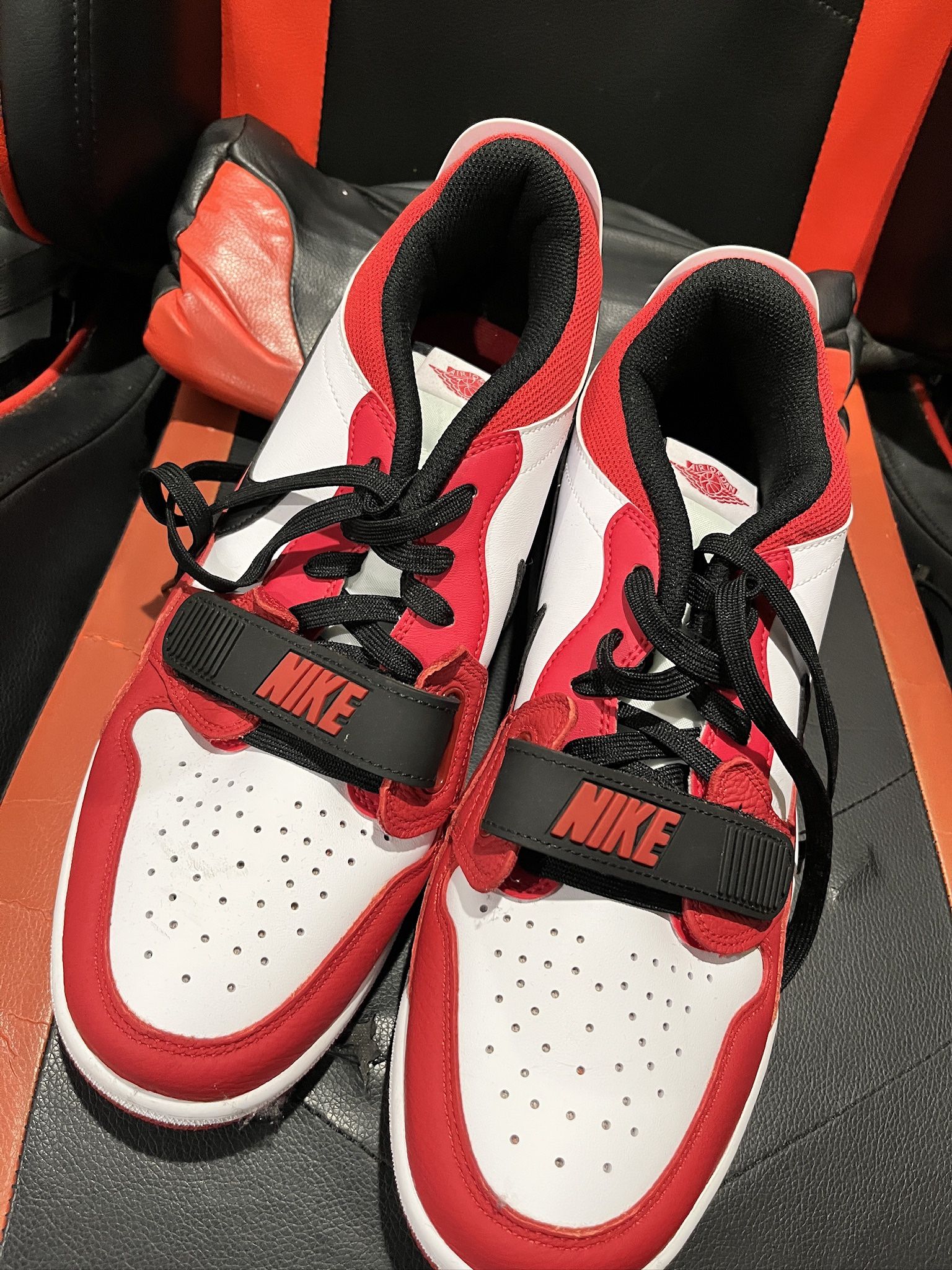 Nike air jordan legacy 1s