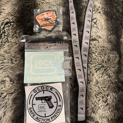 Glock Fan Goodie Kit - Stickers, Lanyard, Lapel Pin, Pen And Patch