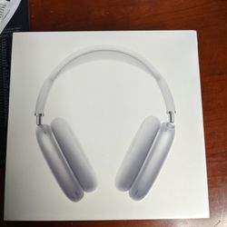 Airpod Maxes