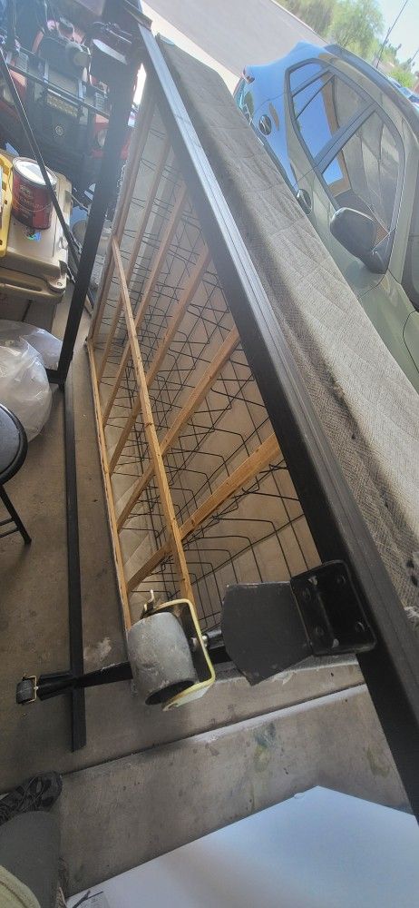 Box Spring/ Frame. Full Size.