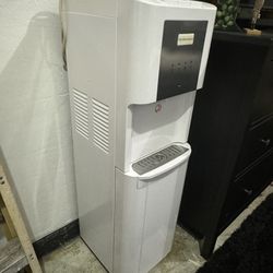Water Dispenser Hot/Cold