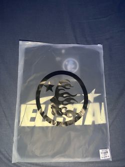 Black and white hell star t-shirt