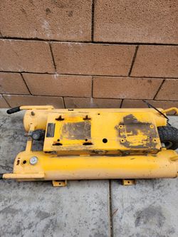Compressor Tank 8 Gallons