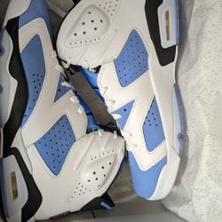JORDAN6 RETRO
UNC WHITE