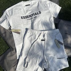 Essential 2 piece set