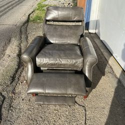 Comfort Design Electric recliner