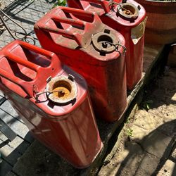 Gas Metal Canister 
