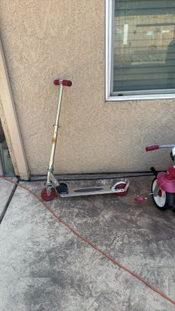 Razor scooter