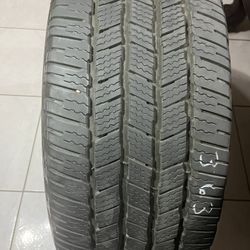 285/45/22 One Used Michelin Defender Ltx Tires