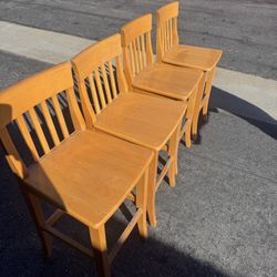 Bar Chairs/ Stool Chairs 